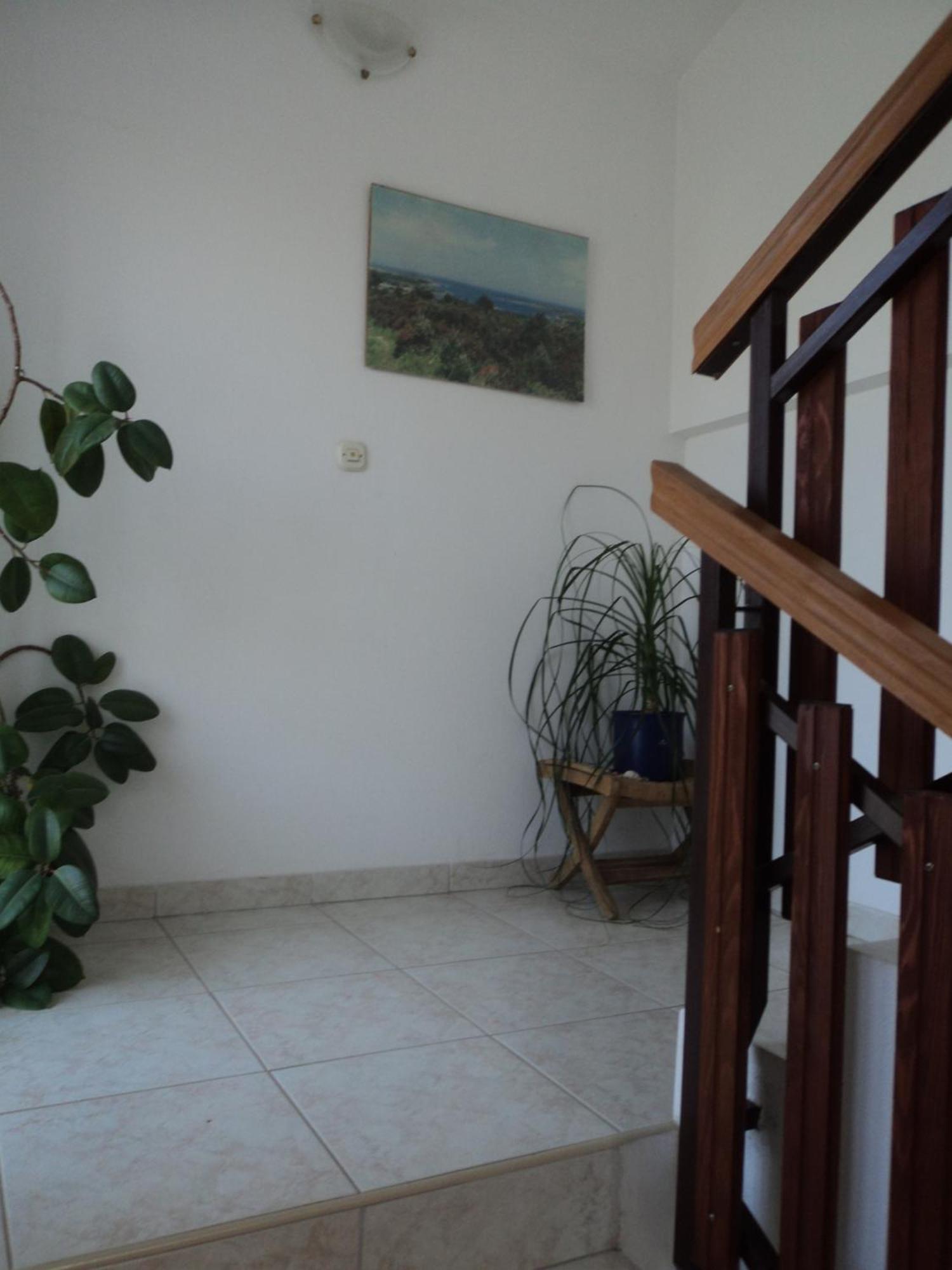 Apartments Vera Лижнян Екстер'єр фото