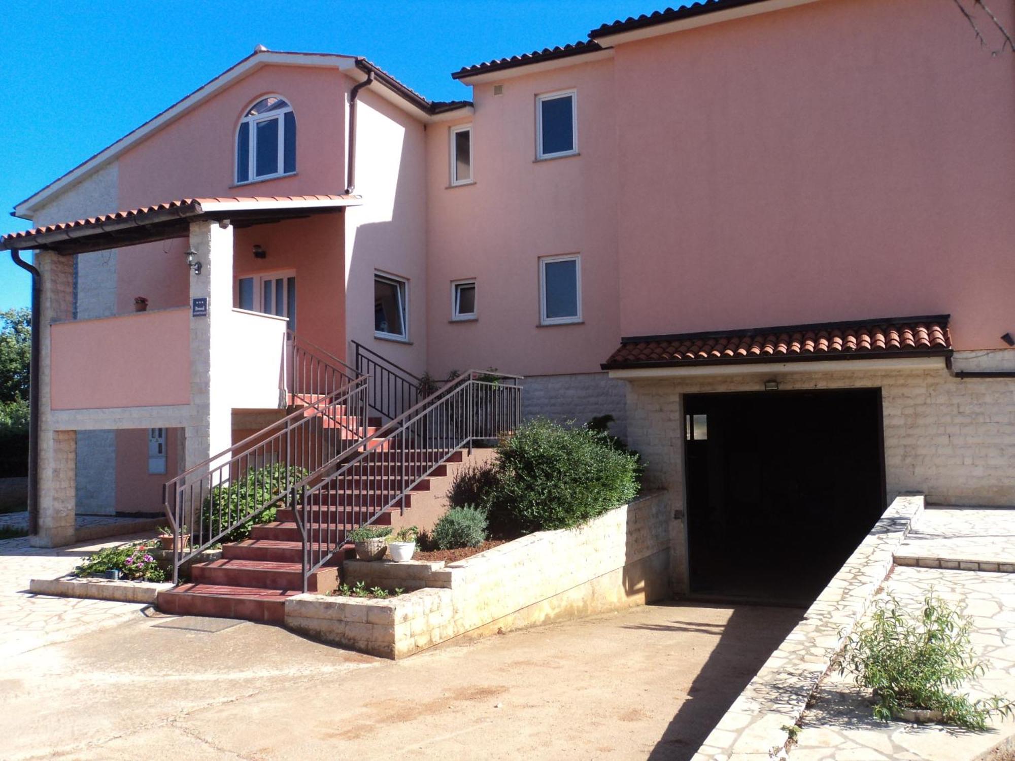 Apartments Vera Лижнян Екстер'єр фото