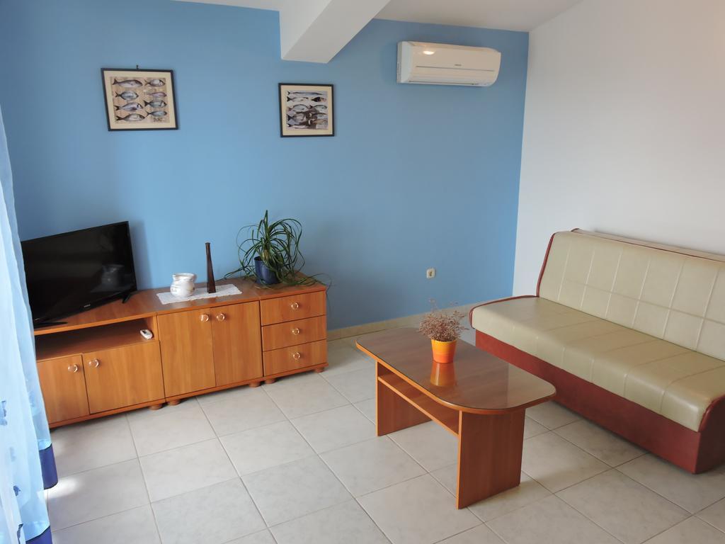 Apartments Vera Лижнян Екстер'єр фото